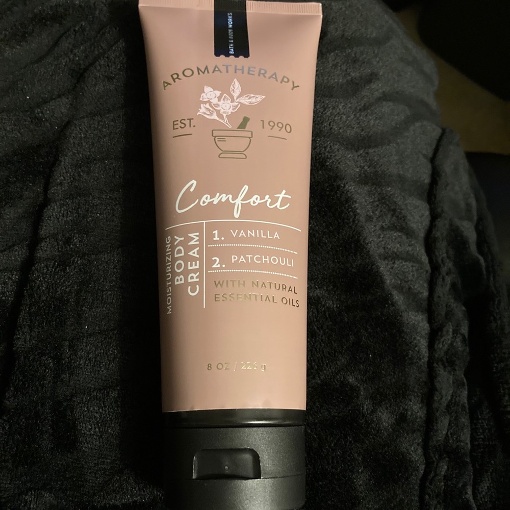 Bath and Body Works Comfort Body Cream